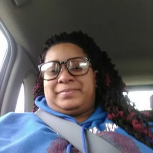 Meet your Posher, Carla